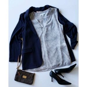 Banana Republic sheer sleeveless v neck top M